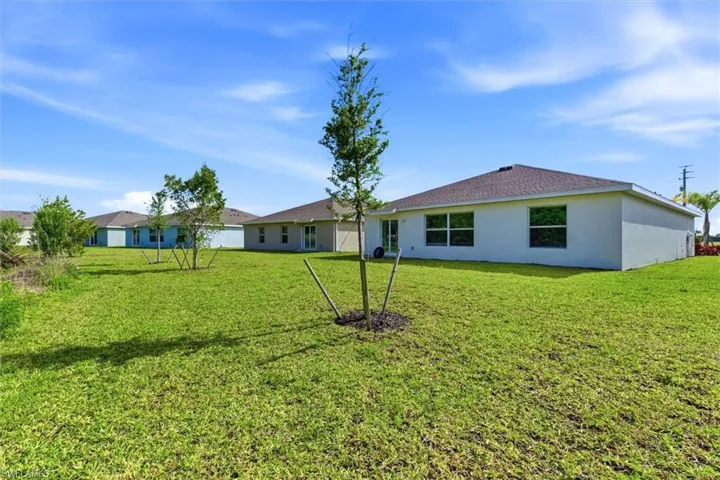 3911 Treasure Oak Way, Fort Myers, Florida 33905