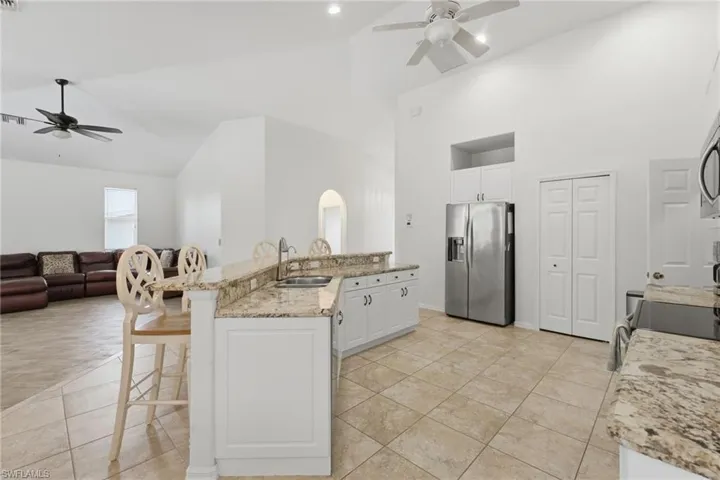 5936 Sw 1st Ct, Cape Coral, Florida 33914