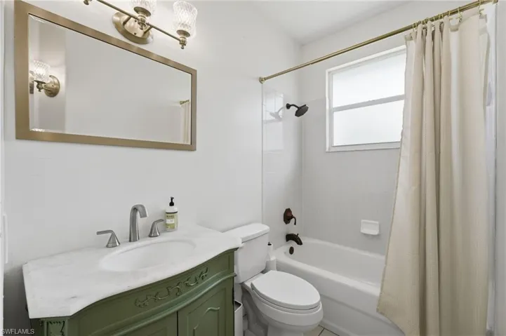 5936 Sw 1st Ct, Cape Coral, Florida 33914