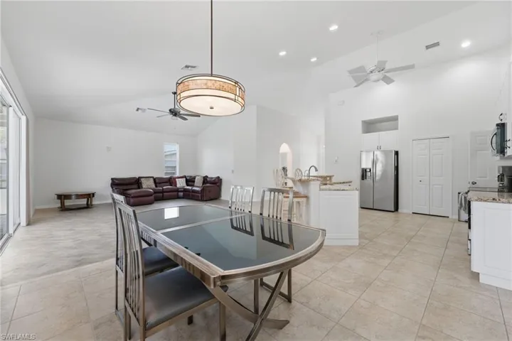 5936 Sw 1st Ct, Cape Coral, Florida 33914