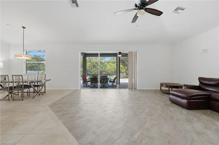 5936 Sw 1st Ct, Cape Coral, Florida 33914