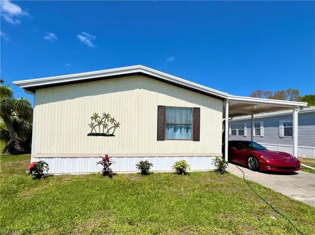 573  Cape Florida  LN, Naples, FL 34104