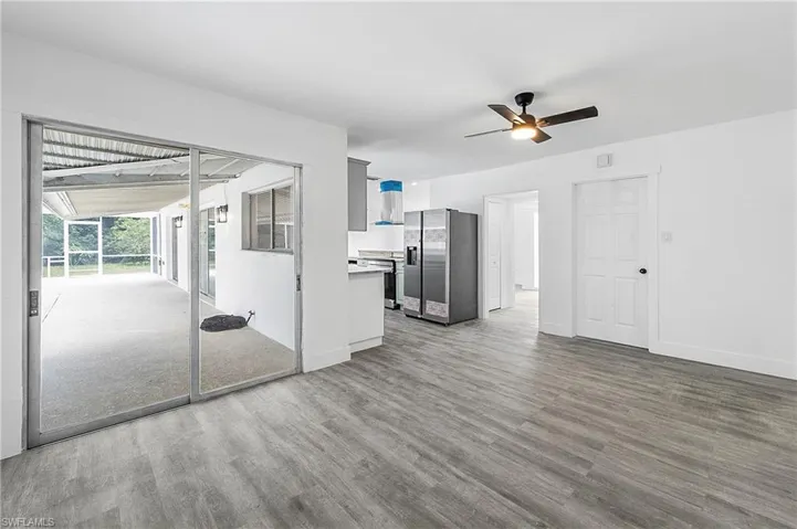 10300  Mc Gregor  BLVD, Fort Myers, FL 33919