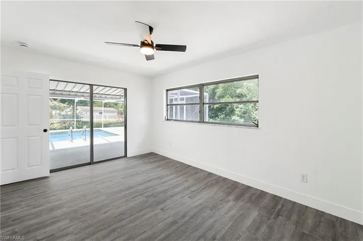 10300  Mc Gregor  BLVD, Fort Myers, FL 33919