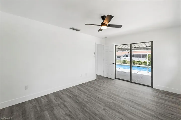 10300  Mc Gregor  BLVD, Fort Myers, FL 33919