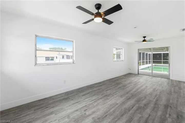 10300  Mc Gregor  BLVD, Fort Myers, FL 33919