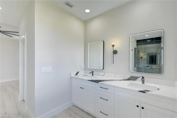 1019 Cedartree Ave, Lehigh Acres, Florida 33971