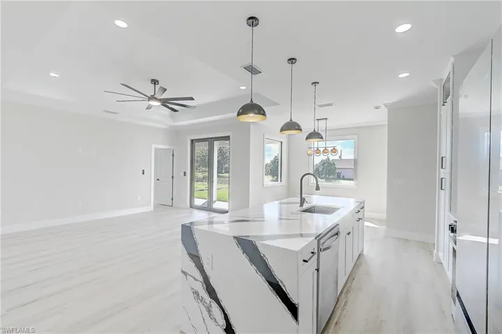 1019 Cedartree Ave, Lehigh Acres, Florida 33971