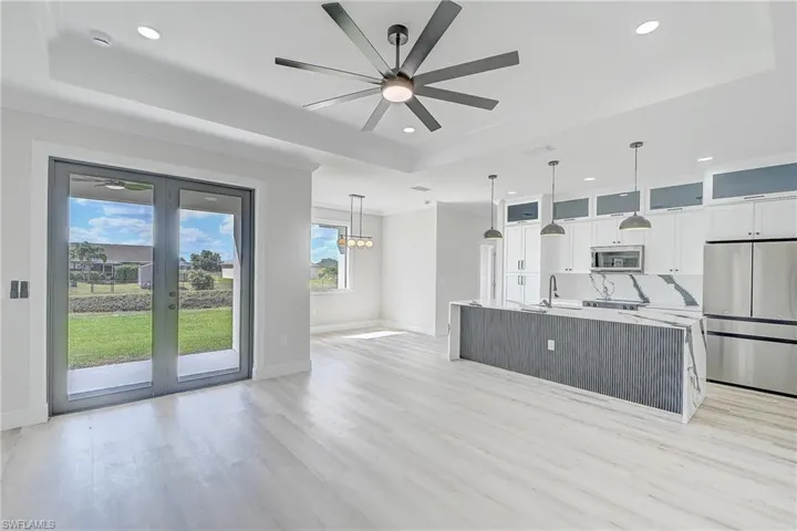 1019 Cedartree Ave, Lehigh Acres, Florida 33971
