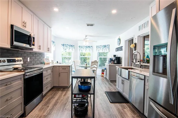 Efficient Custom Kitchen