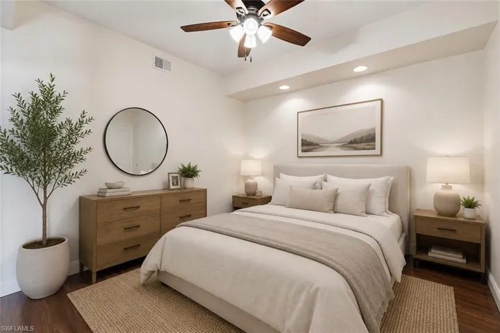 2810 Cypress Trace Cir 2112, Naples, Florida 34119