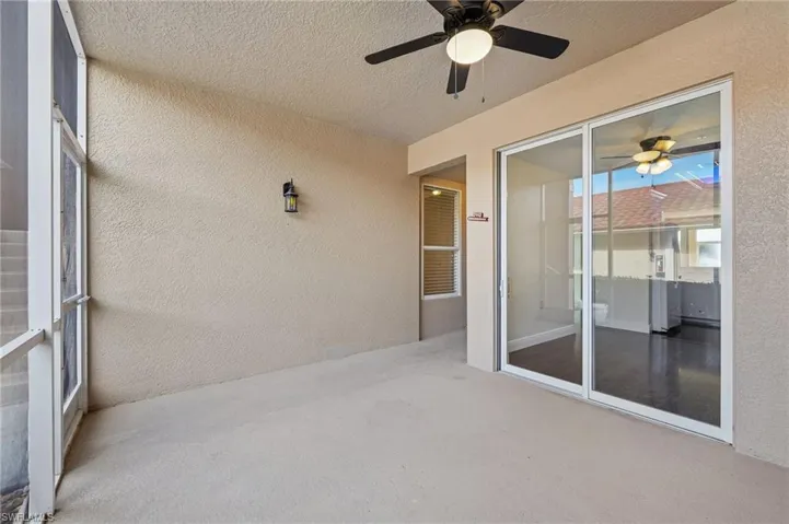 2810 Cypress Trace Cir 2112, Naples, Florida 34119