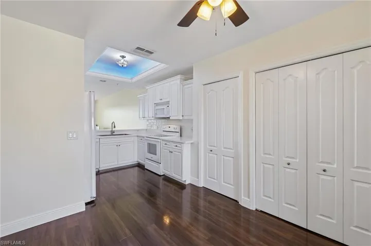 2810 Cypress Trace Cir 2112, Naples, Florida 34119