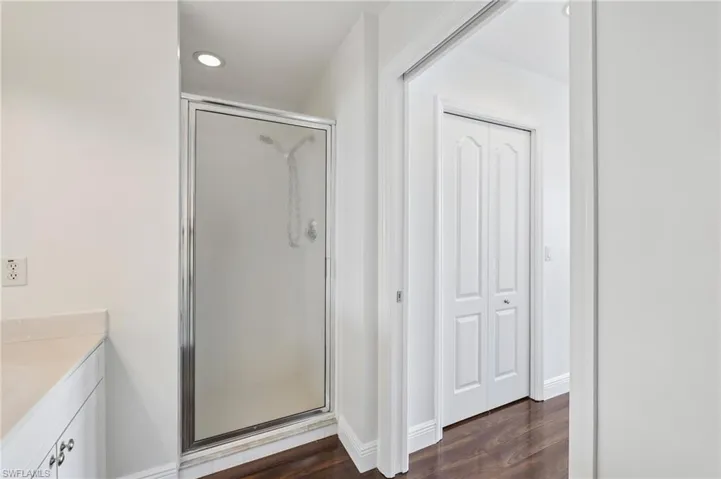 2810 Cypress Trace Cir 2112, Naples, Florida 34119