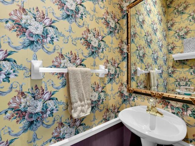 Powder Room Off Of Foyer