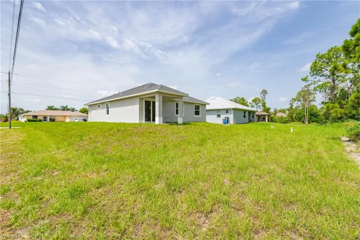 3300 SW 42  ST, Lehigh Acres, FL 33976
