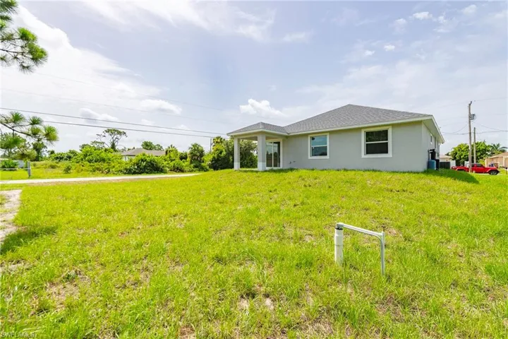 3300 SW 42  ST, Lehigh Acres, FL 33976
