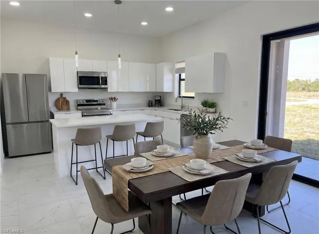 4105 Nw 38th Ter, Cape Coral, Florida 33993