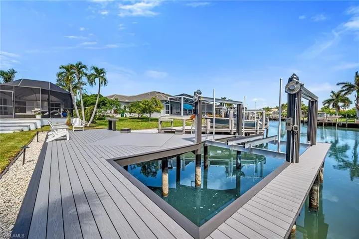 1276 Treasure Ct, Marco Island, Florida 34145