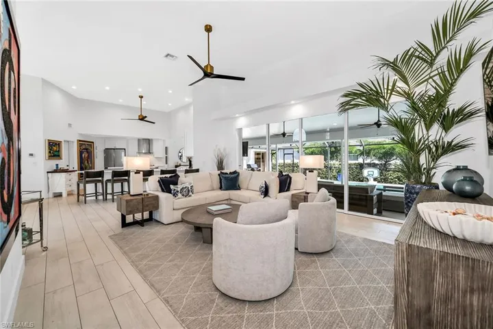 1276 Treasure Ct, Marco Island, Florida 34145