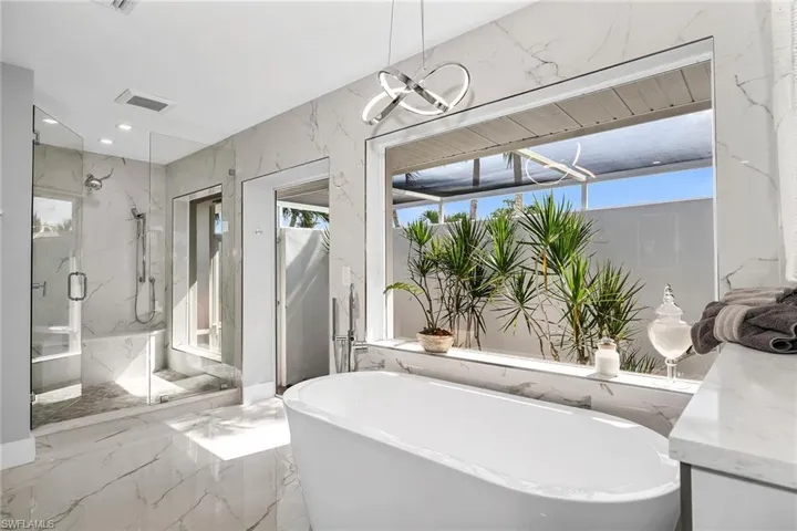 1276 Treasure Ct, Marco Island, Florida 34145