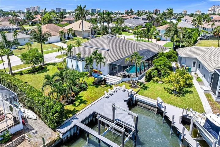 1276 Treasure Ct, Marco Island, Florida 34145