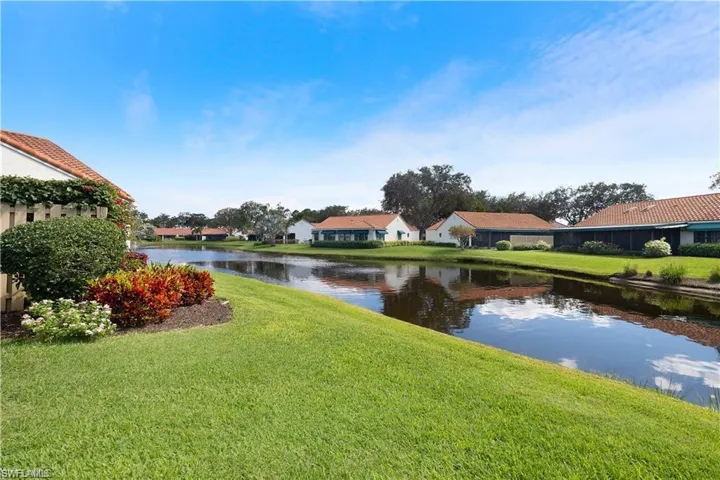 845  Reef Point  CIR, Naples, FL 34108