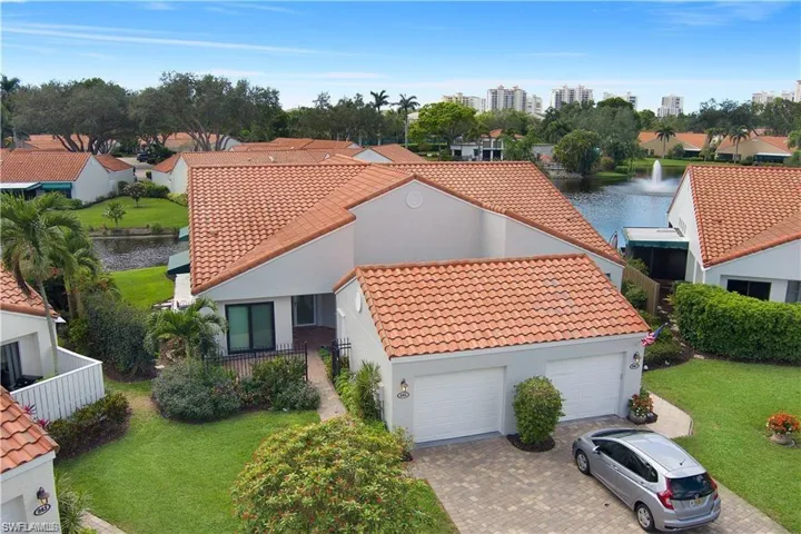 845  Reef Point  CIR, Naples, FL 34108