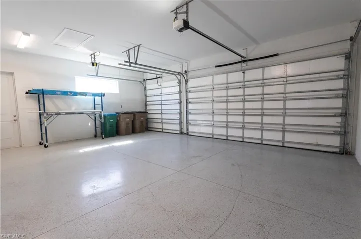 3 Car Garage