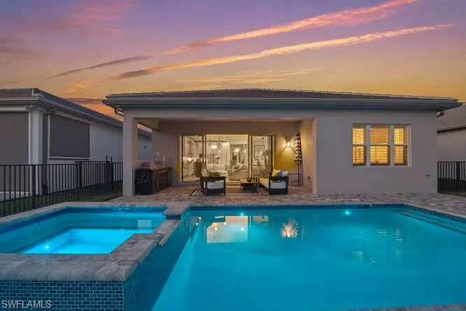 2872 Bloomfield Way, Naples, Florida 34112