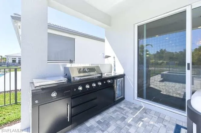 2872 Bloomfield Way, Naples, Florida 34112