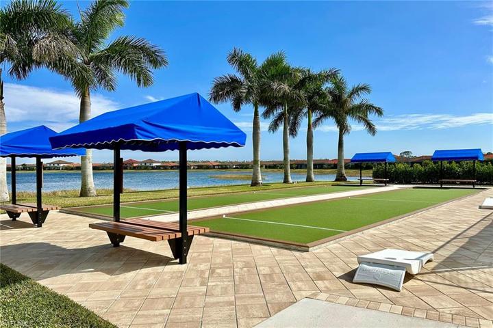 1598  Parnell  CT, Naples, FL 34113