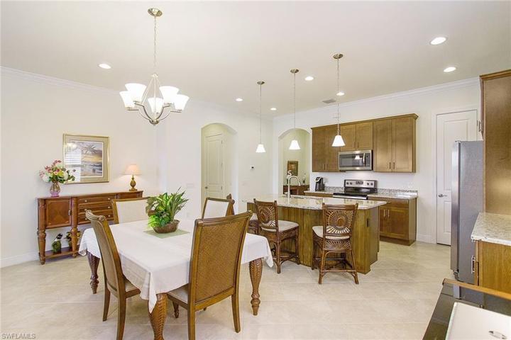 1598  Parnell  CT, Naples, FL 34113