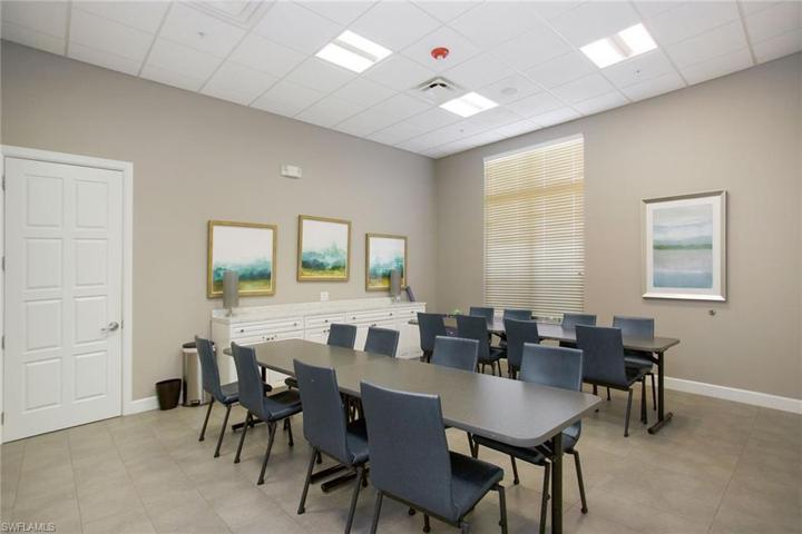 1598  Parnell  CT, Naples, FL 34113