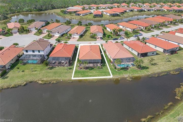 1598  Parnell  CT, Naples, FL 34113