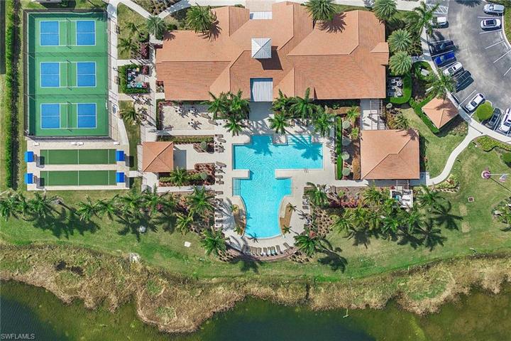 1598  Parnell  CT, Naples, FL 34113