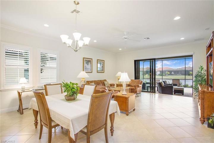 1598  Parnell  CT, Naples, FL 34113