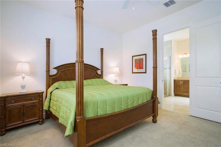 1598  Parnell  CT, Naples, FL 34113