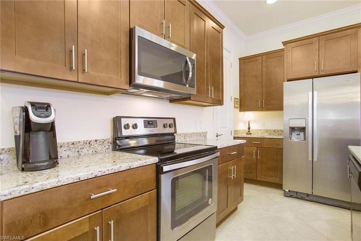 1598  Parnell  CT, Naples, FL 34113