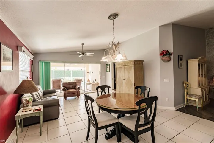 4852  Lasqueti  WAY, Naples, FL 34119