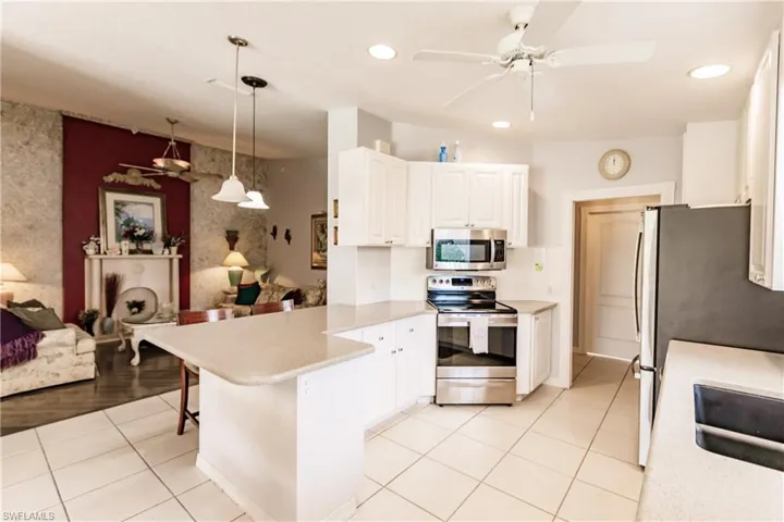 4852  Lasqueti  WAY, Naples, FL 34119