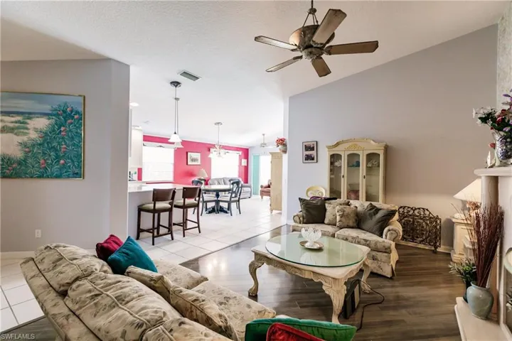 4852  Lasqueti  WAY, Naples, FL 34119