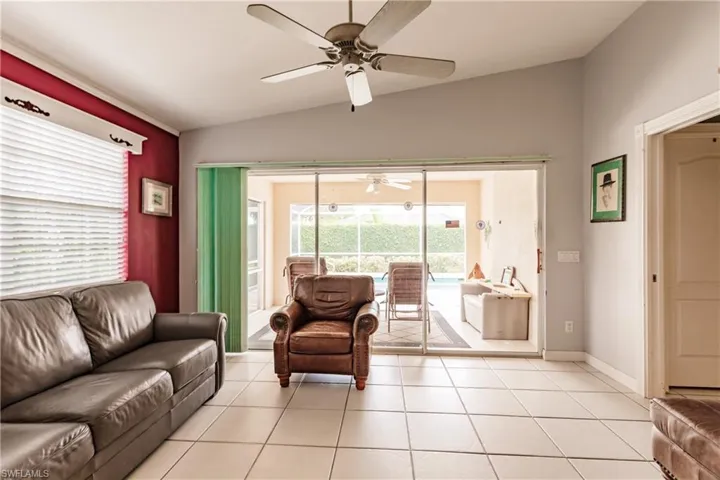 4852  Lasqueti  WAY, Naples, FL 34119