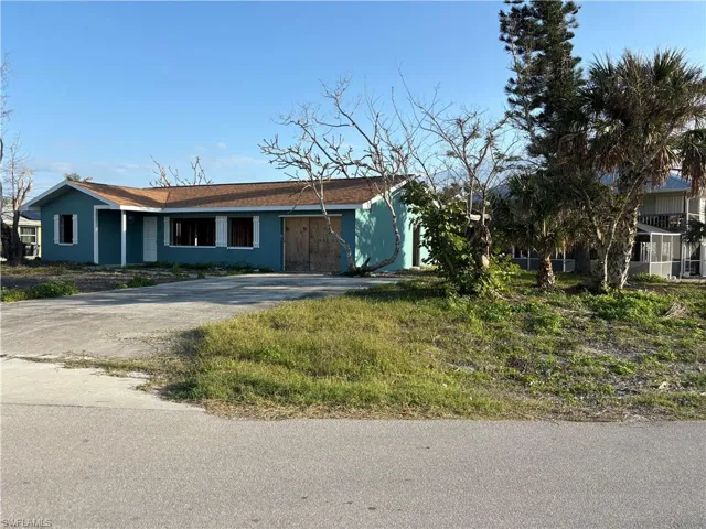 View of ranch-style house