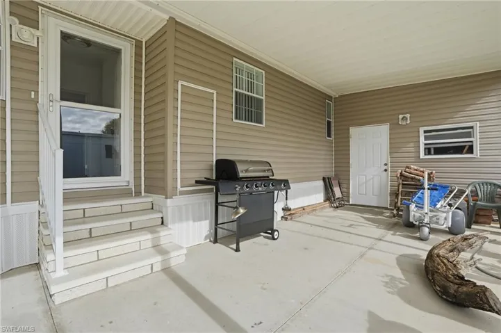 5 Monaco Ter, Naples, Florida 34112