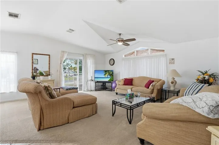 5 Monaco Ter, Naples, Florida 34112