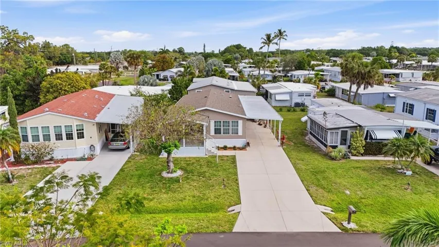 5 Monaco Ter, Naples, Florida 34112
