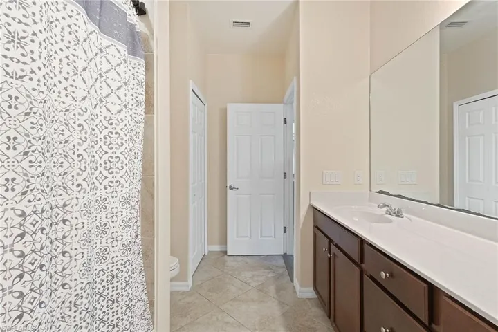 2667  Blossom  WAY, Naples, FL 34120