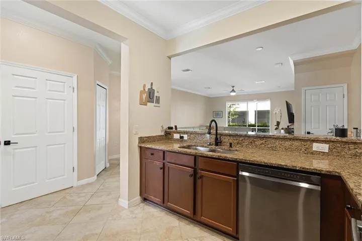 2667  Blossom  WAY, Naples, FL 34120