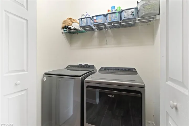 2667  Blossom  WAY, Naples, FL 34120